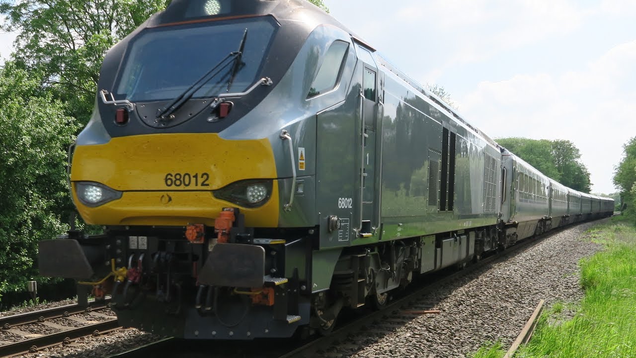 WORMLEIGHTON CROSSING. 68's and freight & variety.   25 05 17