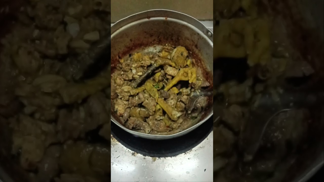 อ่อมไก่บ้านใส่ผักชีลาวแซบๆ