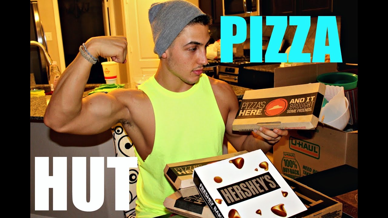 Pizza Hut eating challenge (6000 calories)