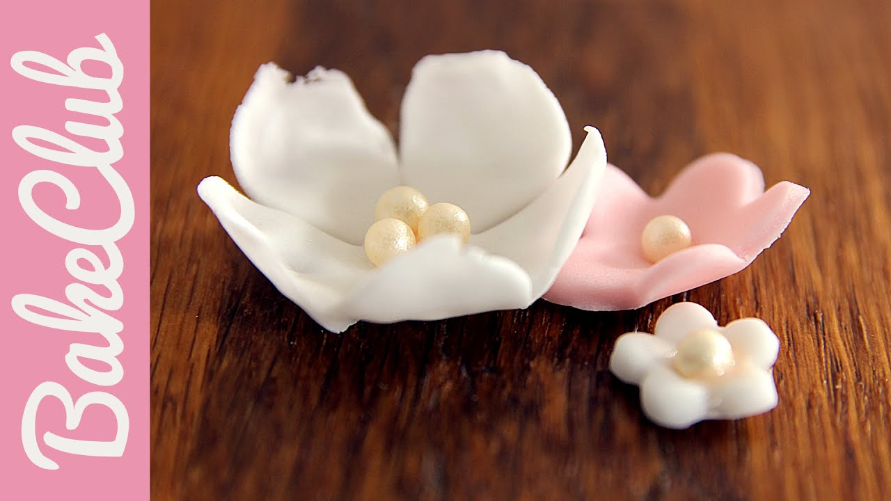 Fondant-Blüten | BakeClub