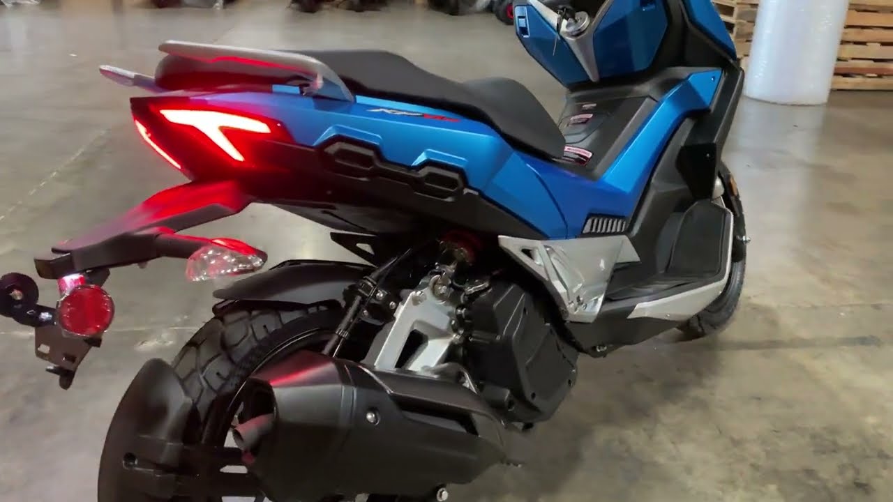 VENOM KPV 150CC | EFI SCOOTER | FUEL INJECTED | AUTOMATIC MOPED | STREET LEGAL | VENOM MOTORSPORTS