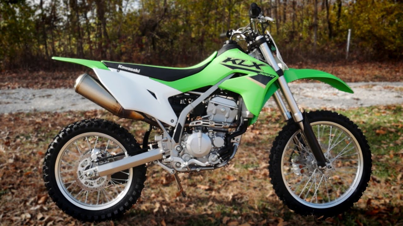 Kawasaki KLX300R First Impressions | Moto Vlog
