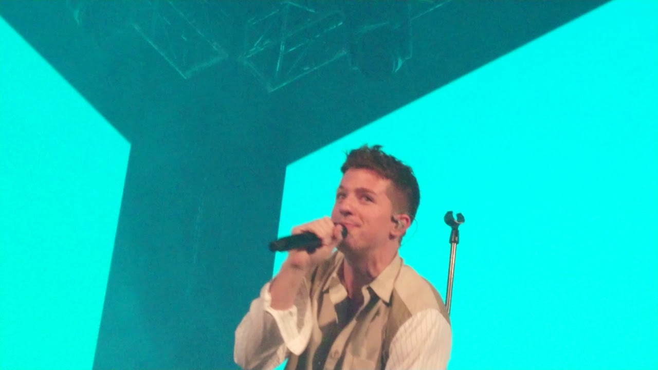 Charlie Puth - The Way I Am @ Jamsil Arena, Seoul, South Korea