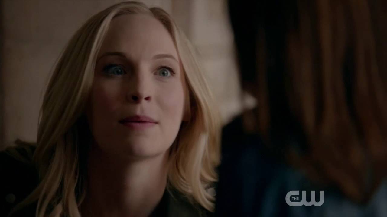 The Vampire Diaries Twins, Josie and Lizzie