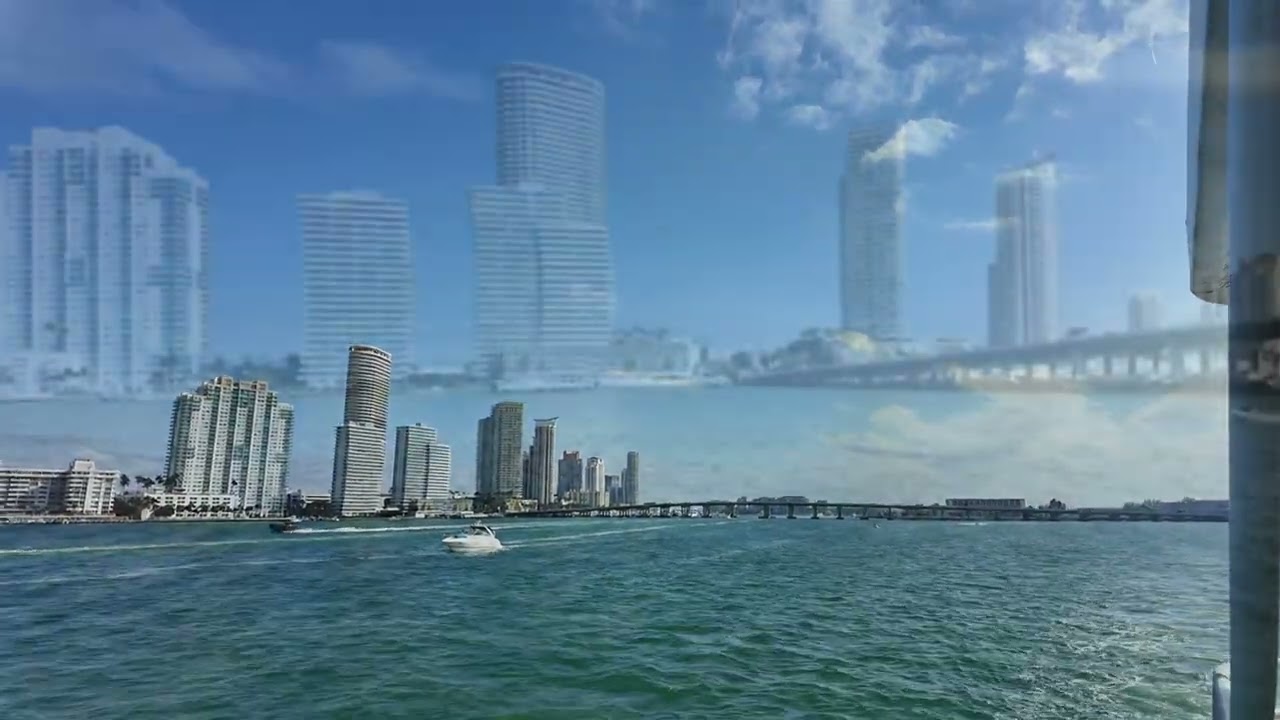 Miami Boat Tour 🌊 | Luxusvillen, Skyline & Inseln - Bootstour in Florida!