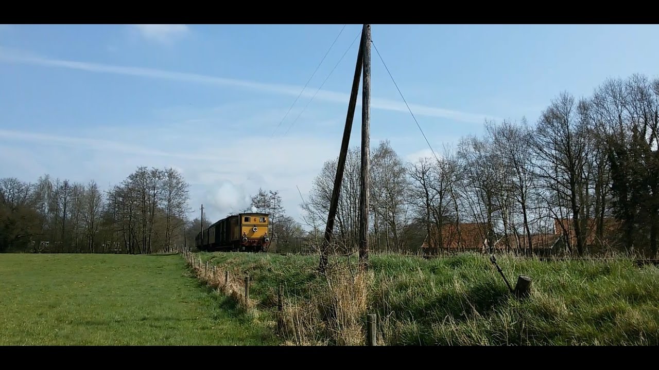 Oude voertuigen dag Boekelo bij Museum Buurtspoorweg