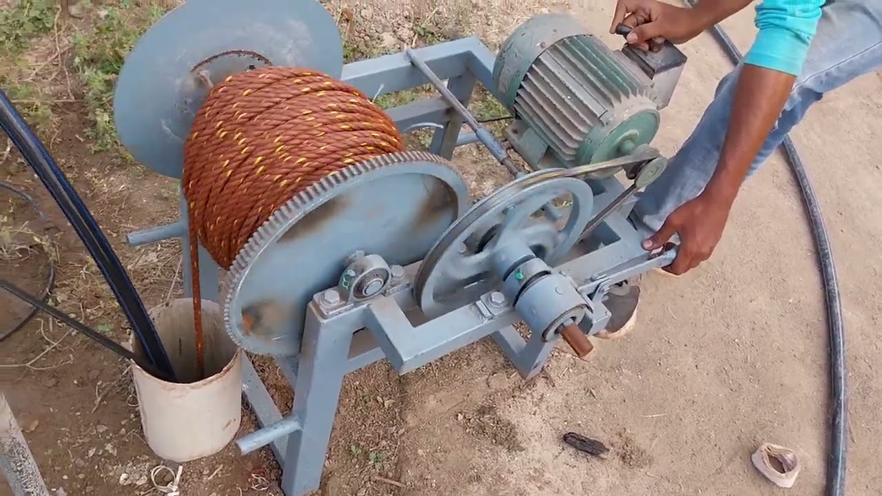 Borewell Pump Lifting Machine Mo.No.  +91 9623931796. 7066378870