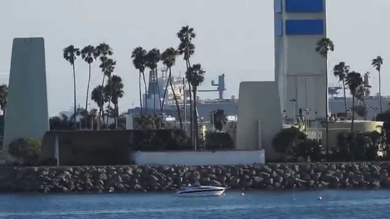 Nikon CoolPix P900 Super Zoom - Scanning the breakwater along Long Beach harbor