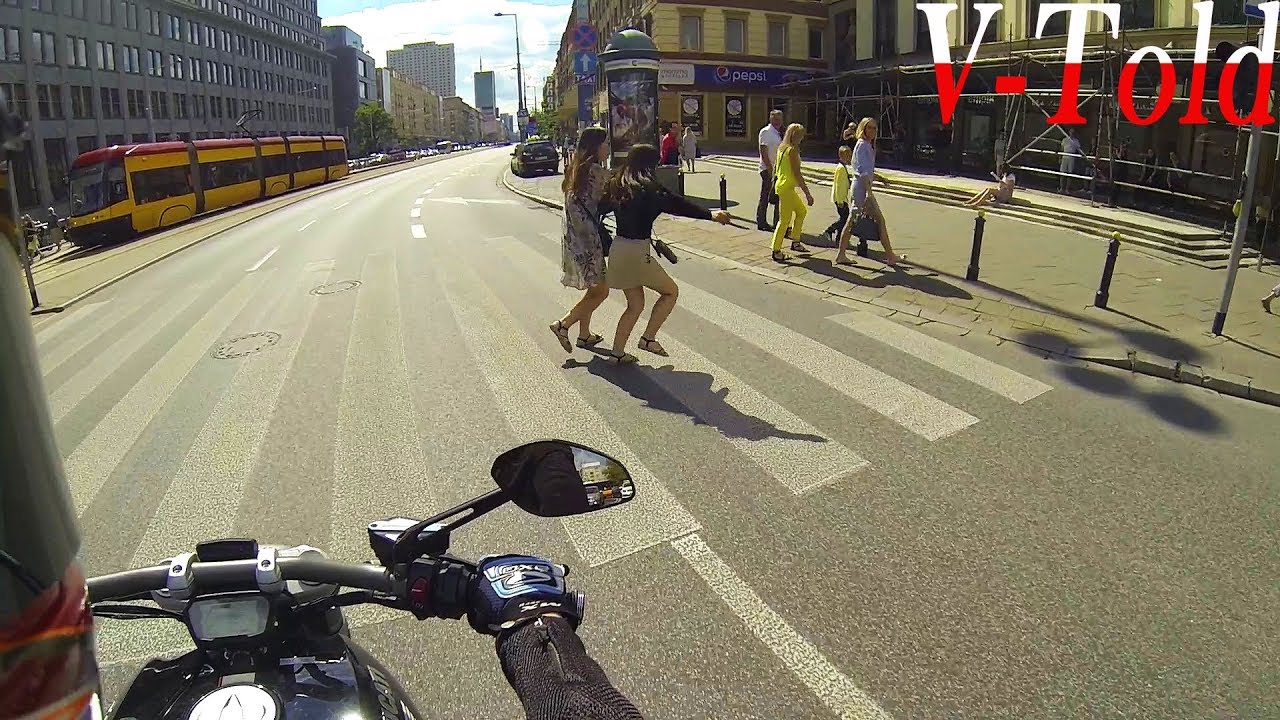ONBOARD DUCATI XDIAVEL S - scaring pedestrians & filtering traffic