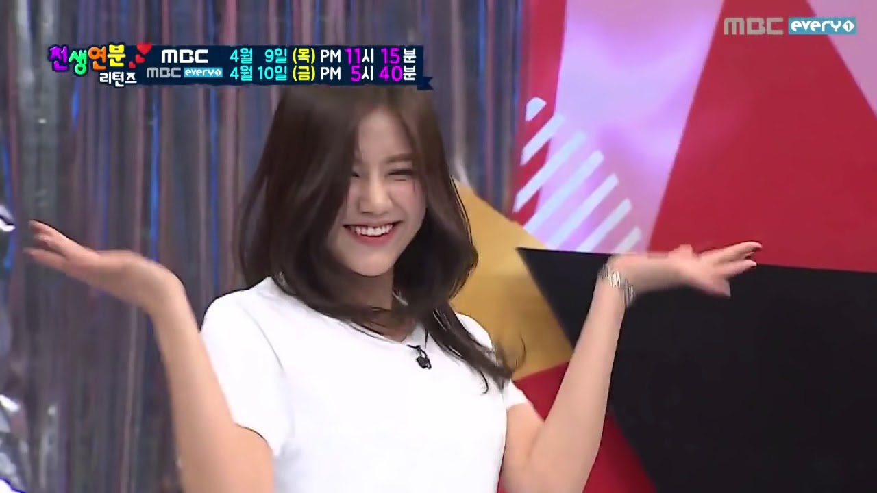 150409 AOA Hyejeong혜정   Short Hair + Miniskirt + Like a Cat @ Match made in Heaven Returns