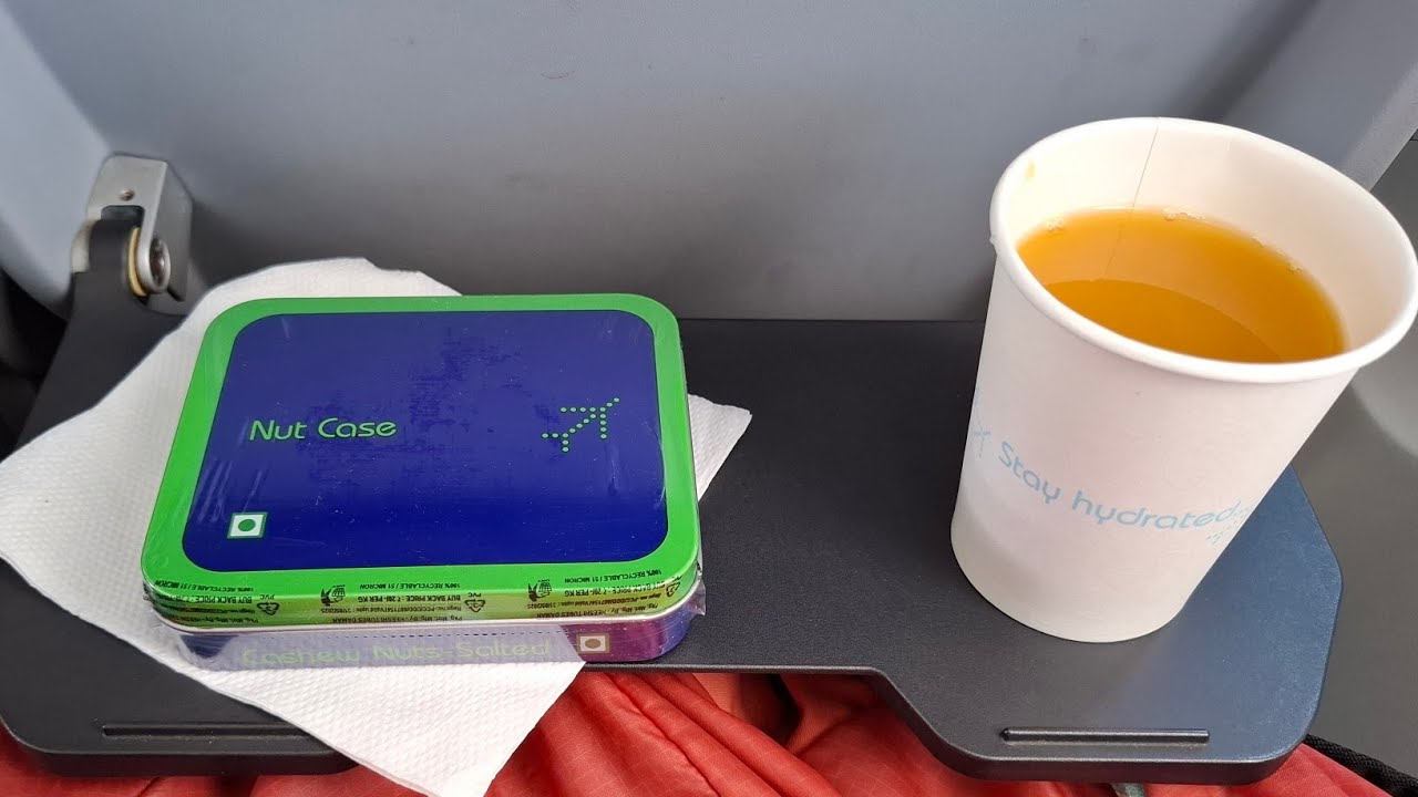 INDIGO | Varanasi - Lucknow | ATR 72-600 ( AMAZING SERVICE )