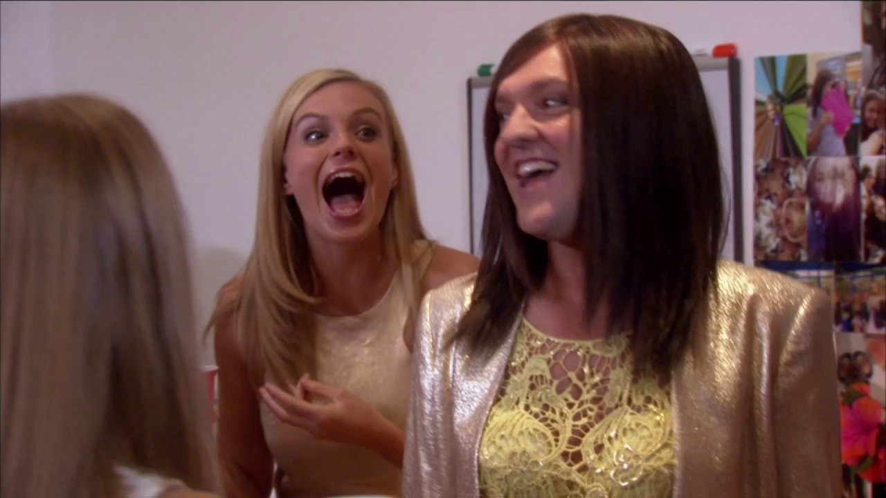Ja'mie: Private School Girl (DELETED SCENE)- Pre Drinks
