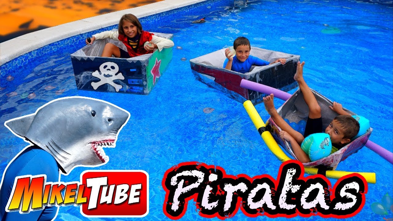 Fabrica un Barco Pirata de Carton resistente al Tiburon