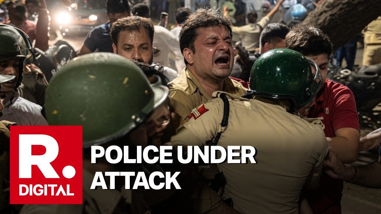 CJP Rioters Attack Police, Footage Of ACP Injured In Stone Pelting | Delhi Protests