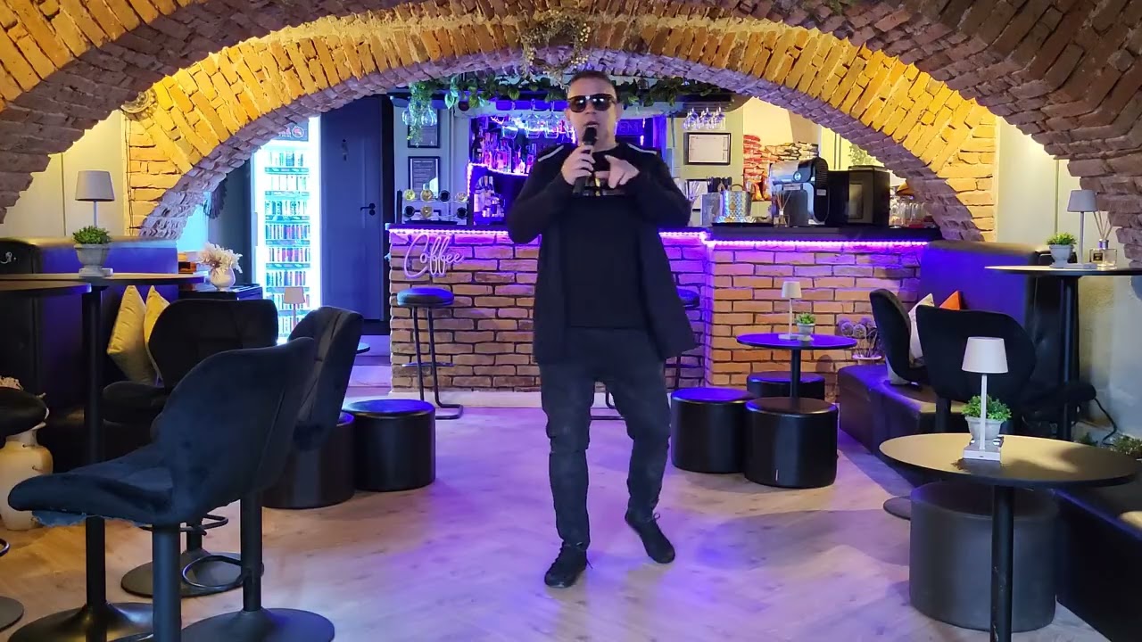 László I.  Attila - Tiki tiki tikk takk (Hm)