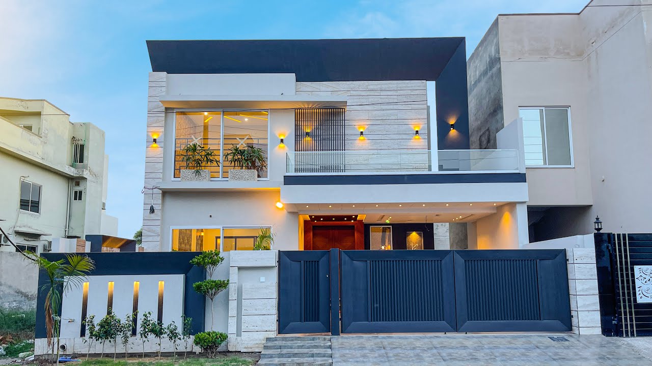 15 marla Brand New Ultra Luxurious House For Sale in Wapda Town | Wapda Town Multan | Multan