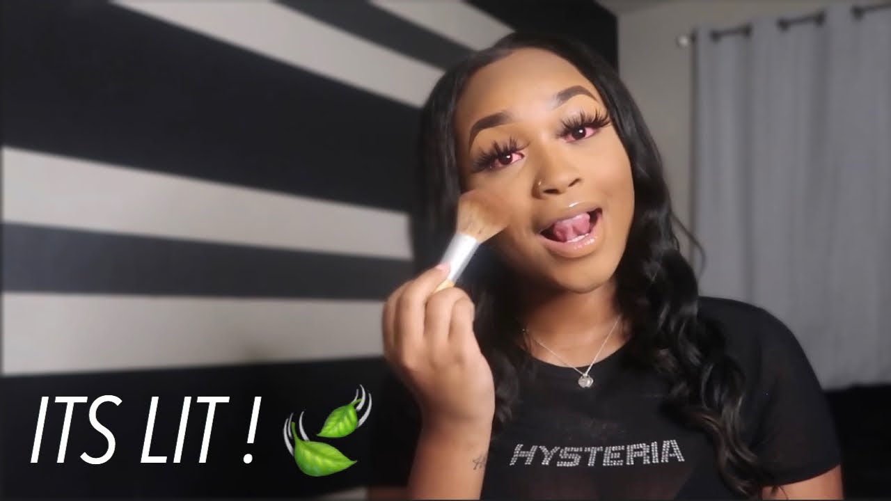 I ATE AN EDIBLE AND DID MY MAKEUP ! (FUNNY ASF)