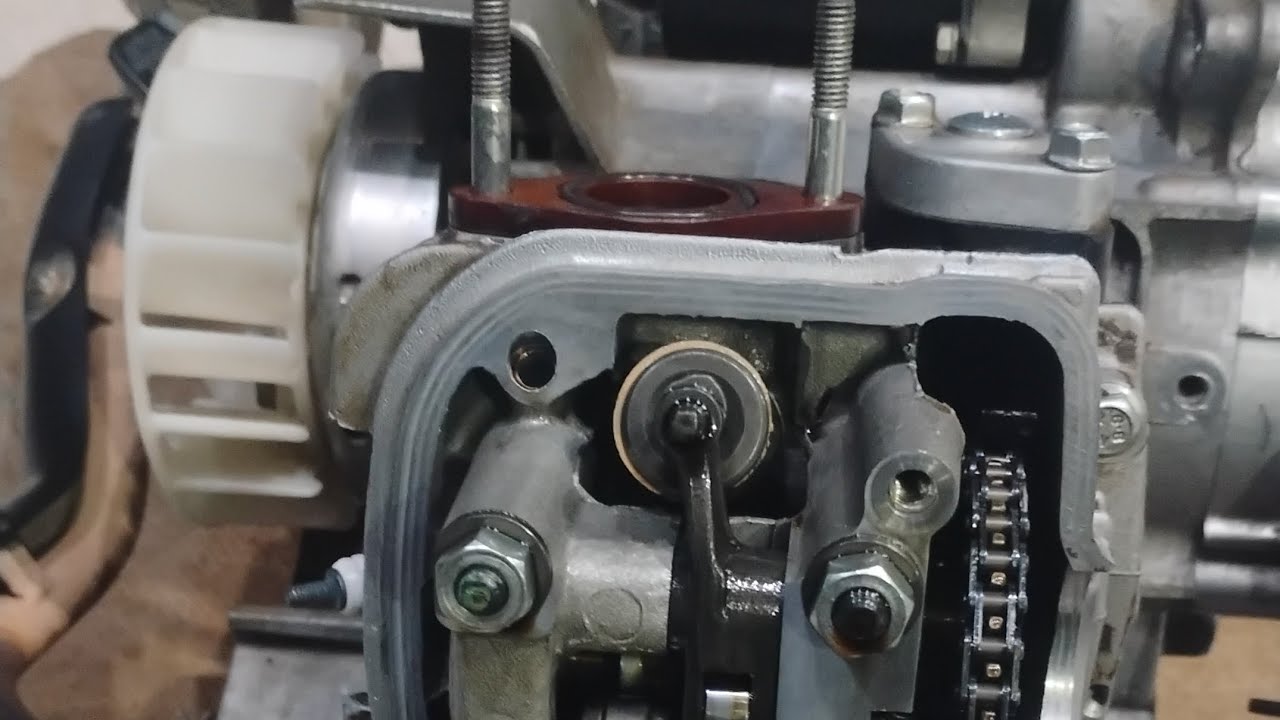 Full service of Scuty| All filter cleaning and oil flush and CVT cleaning and plug clean 