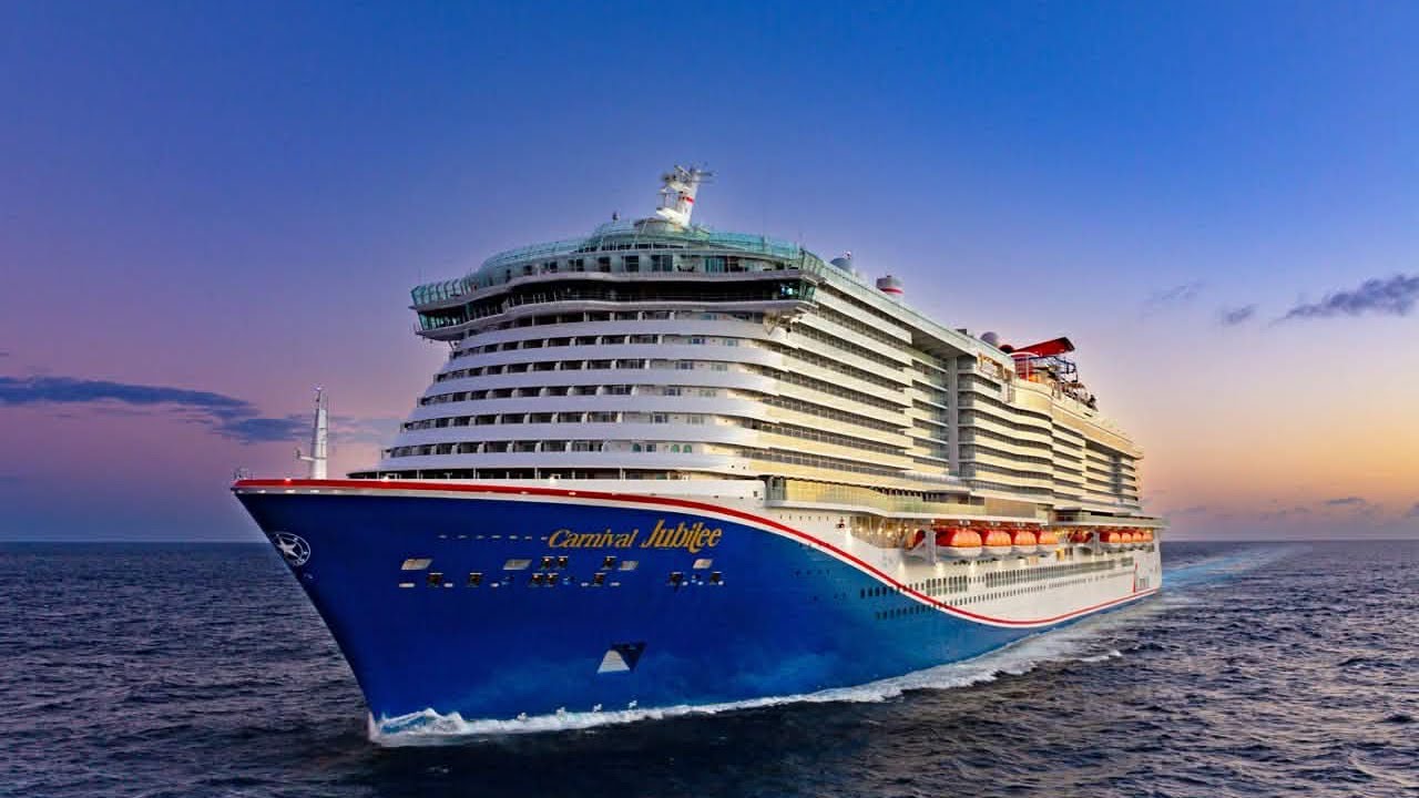 👨‍👩‍👧‍👦 Vlog Gia Đình | Day 1:Ngày Lên Cruise Carnival Jubilee 🚢