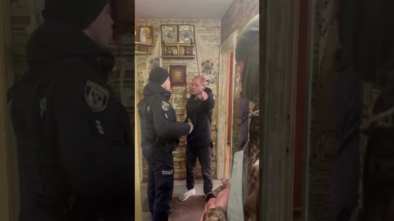 👈 Вийди ГЕТЬ РОЗБІЙНИК! Дивіться як ТЦК та Поліція ВДЕРЛИСЯ до хати! 