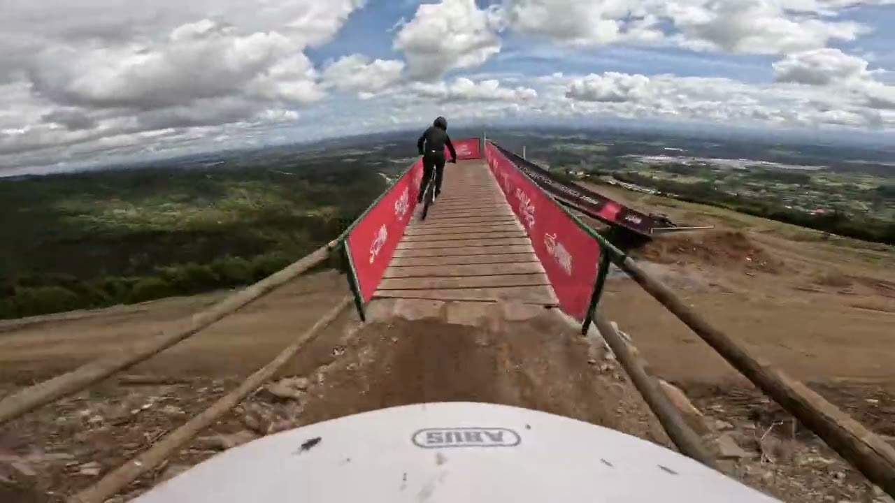 Santiago De Besteiros IXS |POV|
