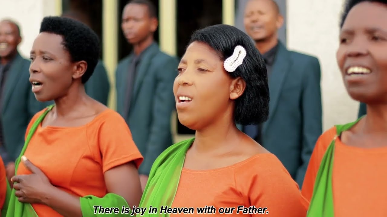 MWANA W'UMUNTU BY MOSAT CHOIR OFFICIAL VIDEO