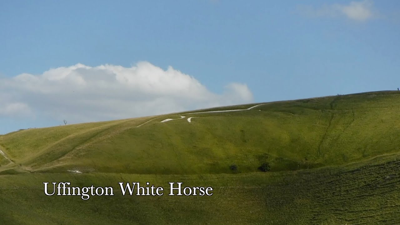 Uffington Castle - White Horse and Dragon Hill