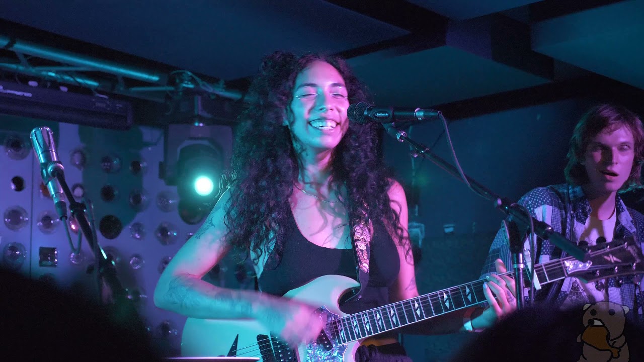 Indigo De Souza - Kill Me (live @ Baby's All Right 9/25/21 4K)