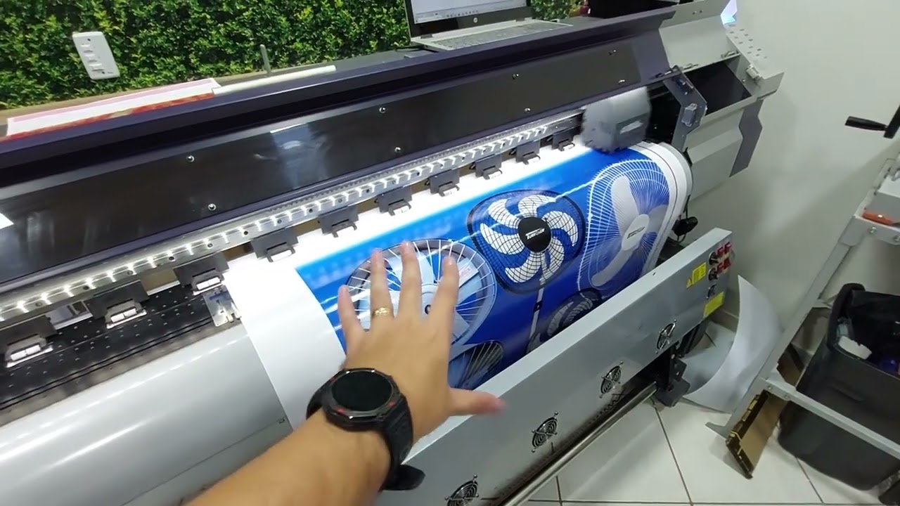 IMPRESSÃO DE BANNERS PROMOCIONAIS 