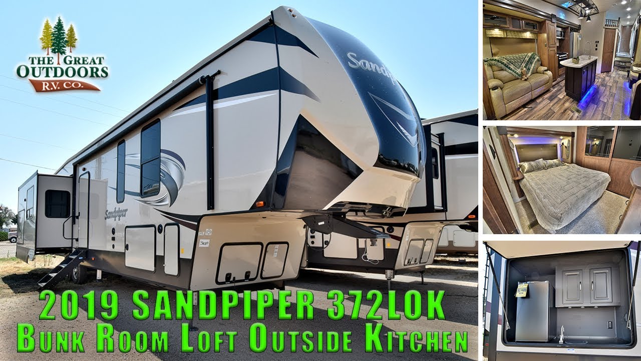 New 2019 FOREST RIVER SANDPIPER 372LOK Bunkhouse Loft Outside Kitchen Fifth Wheel Colorado RV