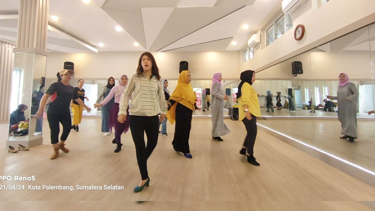 Setangkai Anggrek Bulan Line Dance / Choreo : Muhammad Yani (INA) - April 2021 /