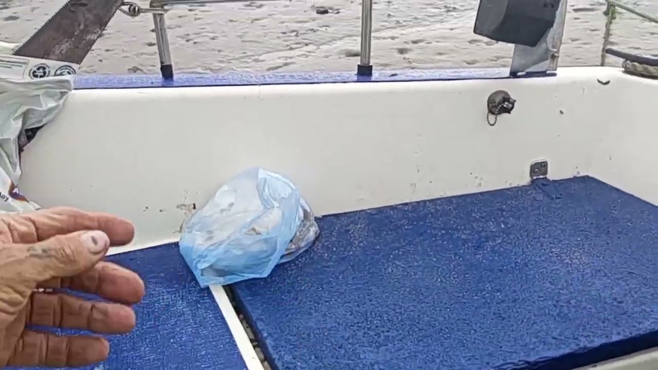 Dockrell 22 sail boat  Fast Tiller clutch, Lock, Shame about owners club stupid question. lol