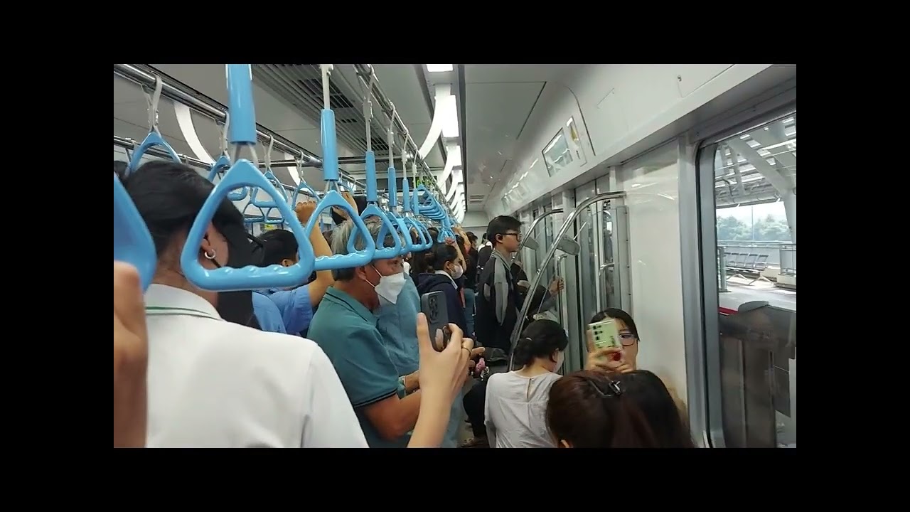 Trải nghiệm đi Metro Bến Thành-Suối Tiên quá đã