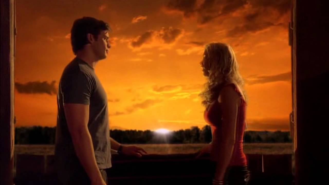 Supergirl (Kara Zor-El) - Music Vid (Smallville)