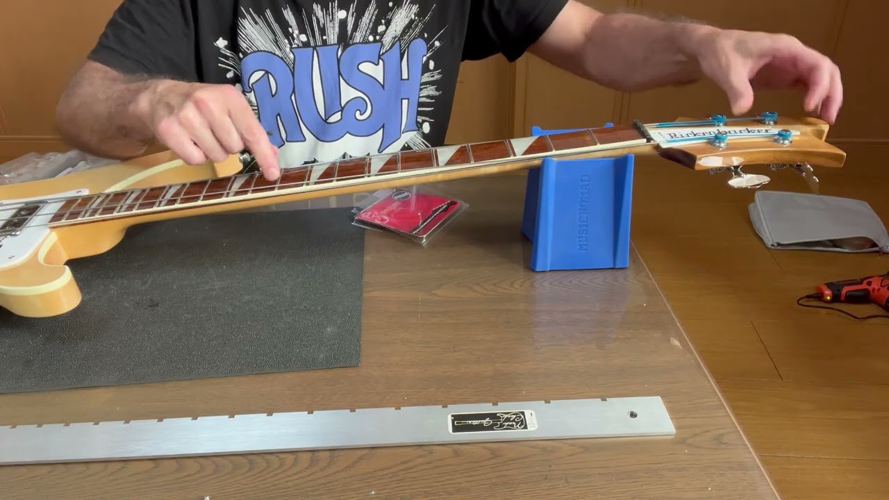 Rickenbacker 4003 Bass - Truss Rod adjustment