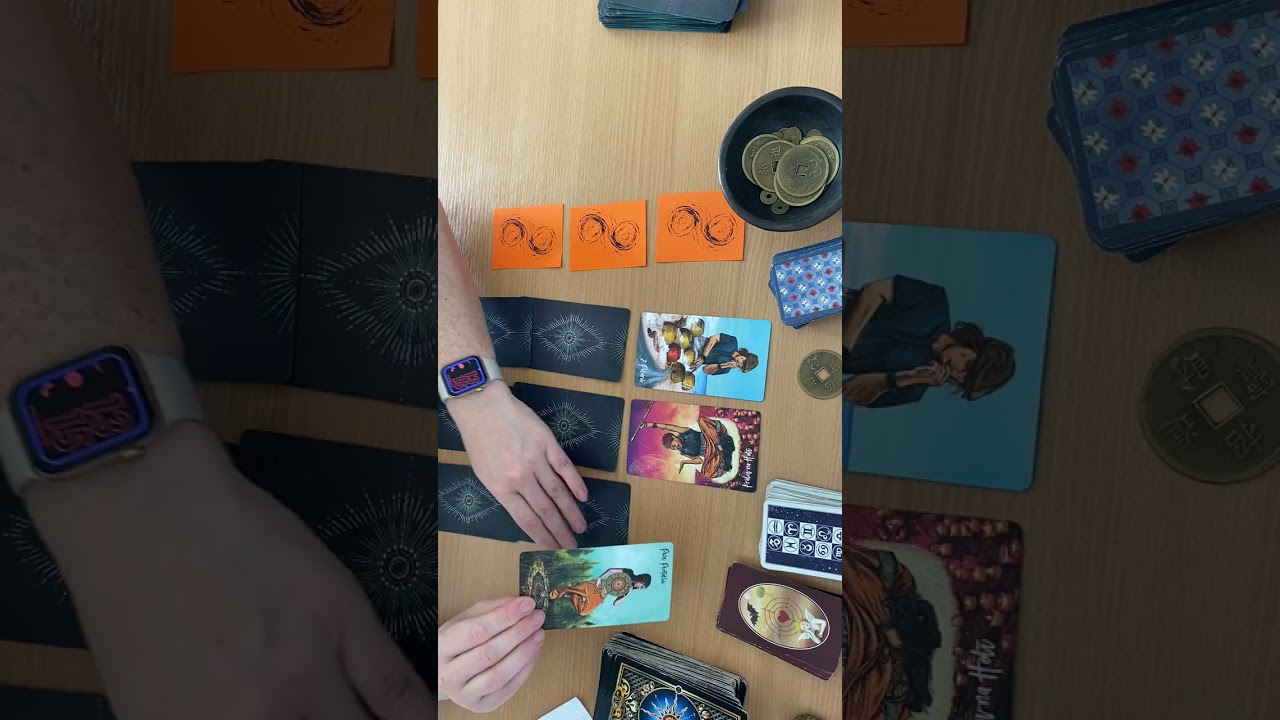 výklad Tarot - VAŠE OSOBA k Vám - myšlenky, pocity, akce - minulé, přítomné a budoucí