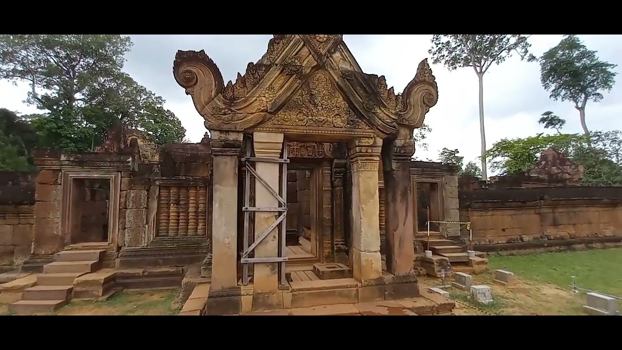 🇰🇭 Banteay Srei temple, in Angkor. CAMBOYA
