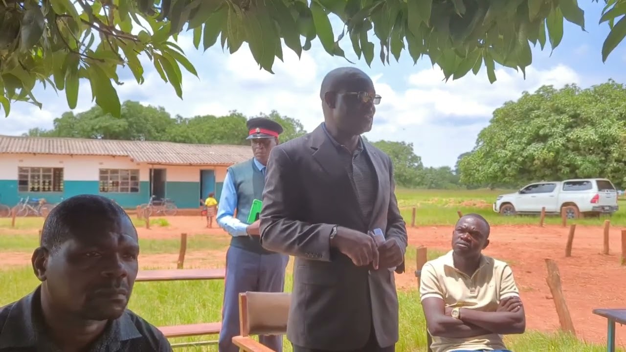 Hon kaloza dates kalombe primary school in kalombe ward with the District commissioner.