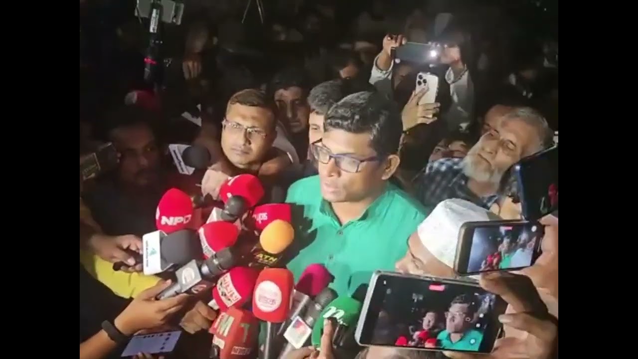 গণঅধিকার পরিষদের হামলার পর কথা বলছেন জাতীয় পার্টি মহাসচিব ব্যারিস্টার শামীম হায়দার পাটওয়ারী