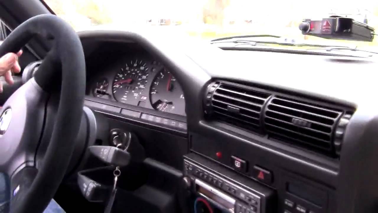 Onboard: 1991 BMW E30 M3 with 270 horsepower