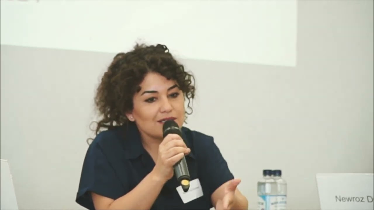 Panel: 