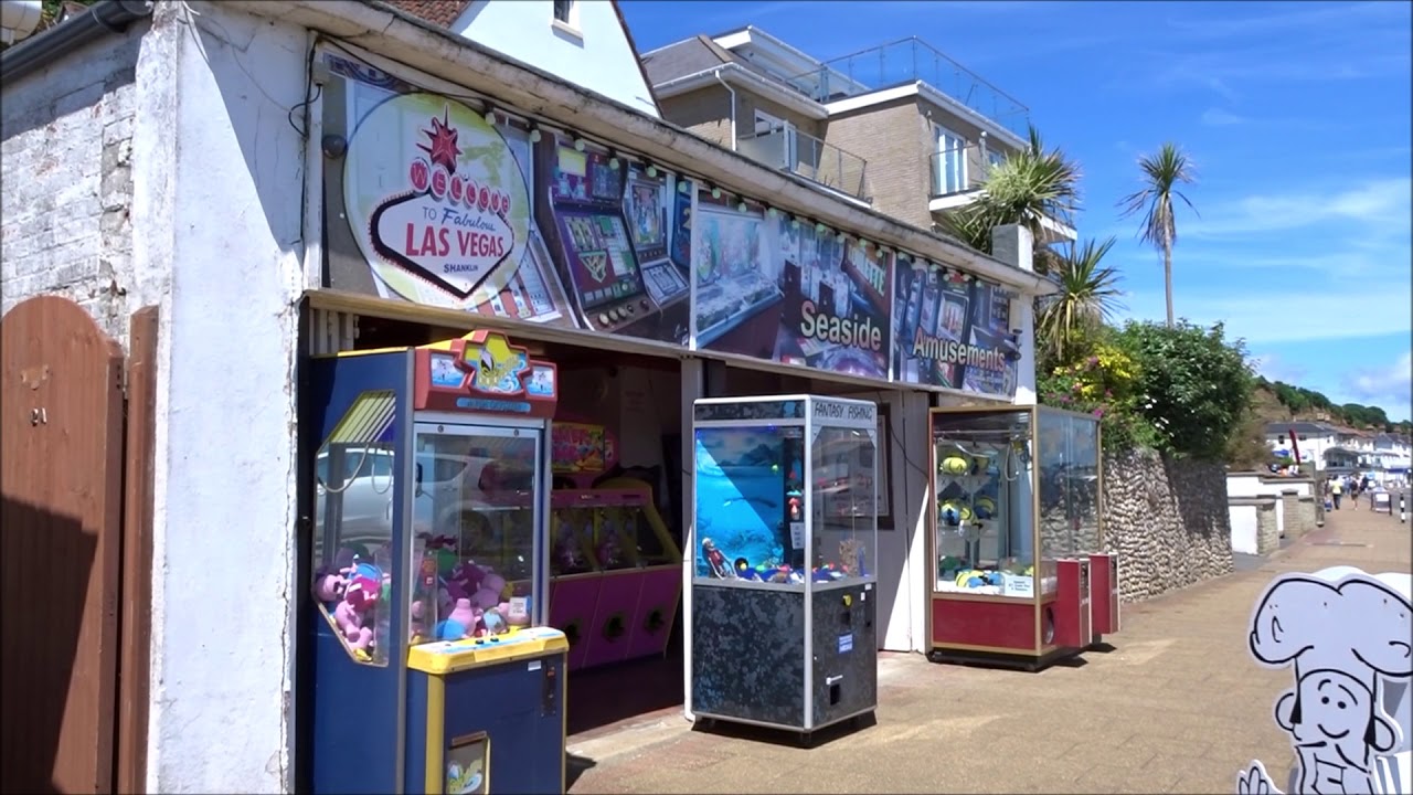 Shanklin Seafront - Isle Of Wight - June 2018 | kittikoko