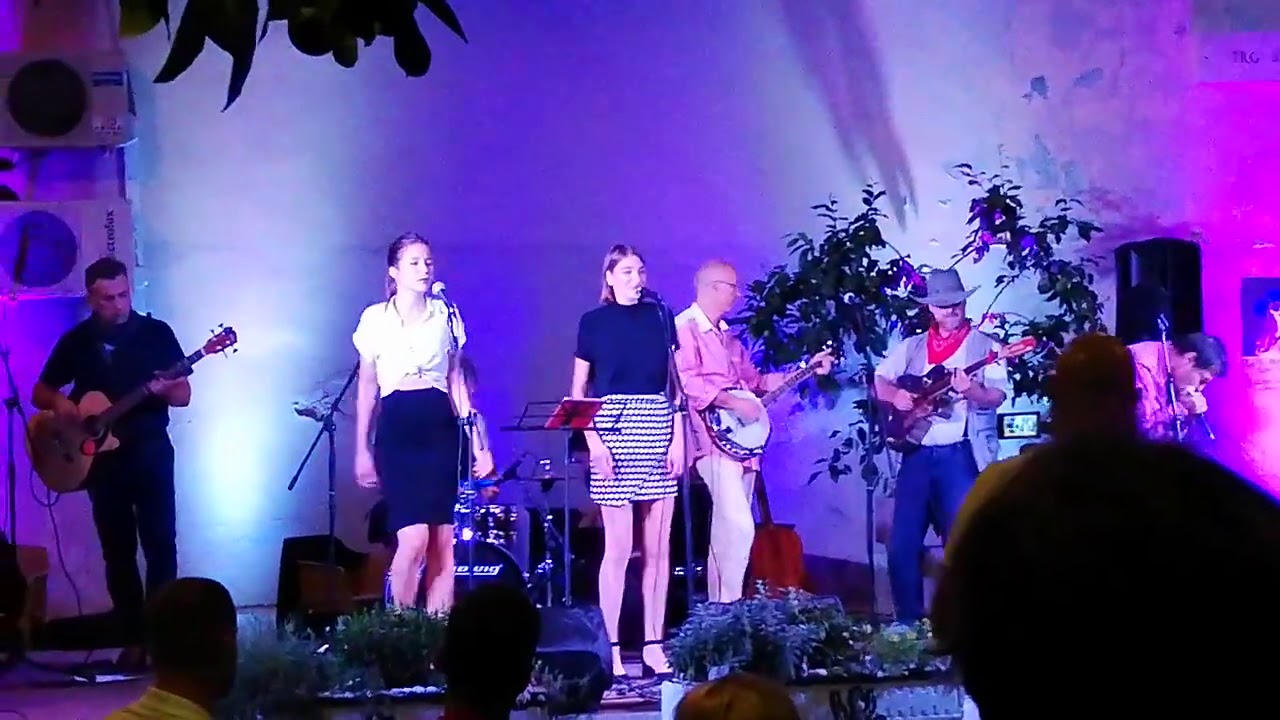 Sarah & The Romans (2.dio)  Rijeka, Trg &Scaron;i&scaron;mi&scaron;a 18.09.2020