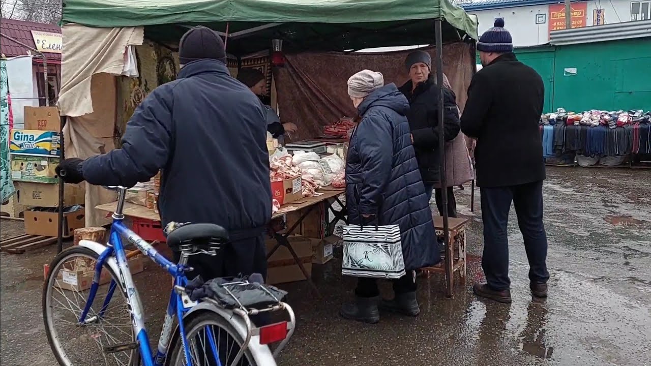 БАЗАРНЫЙ ДЕНЬ НА ПЯТАЧКЕ ГОРОДА РЯЖСКА