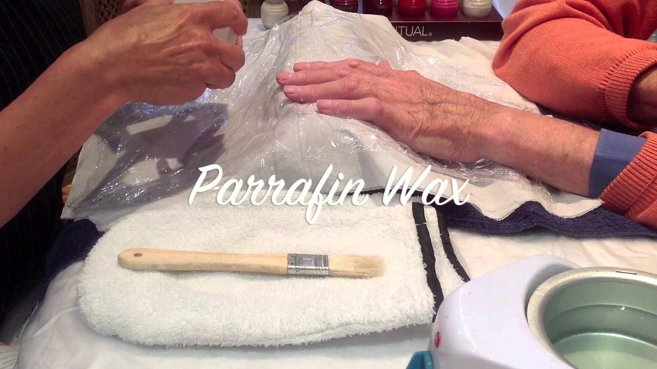 Deluxe Manicure
