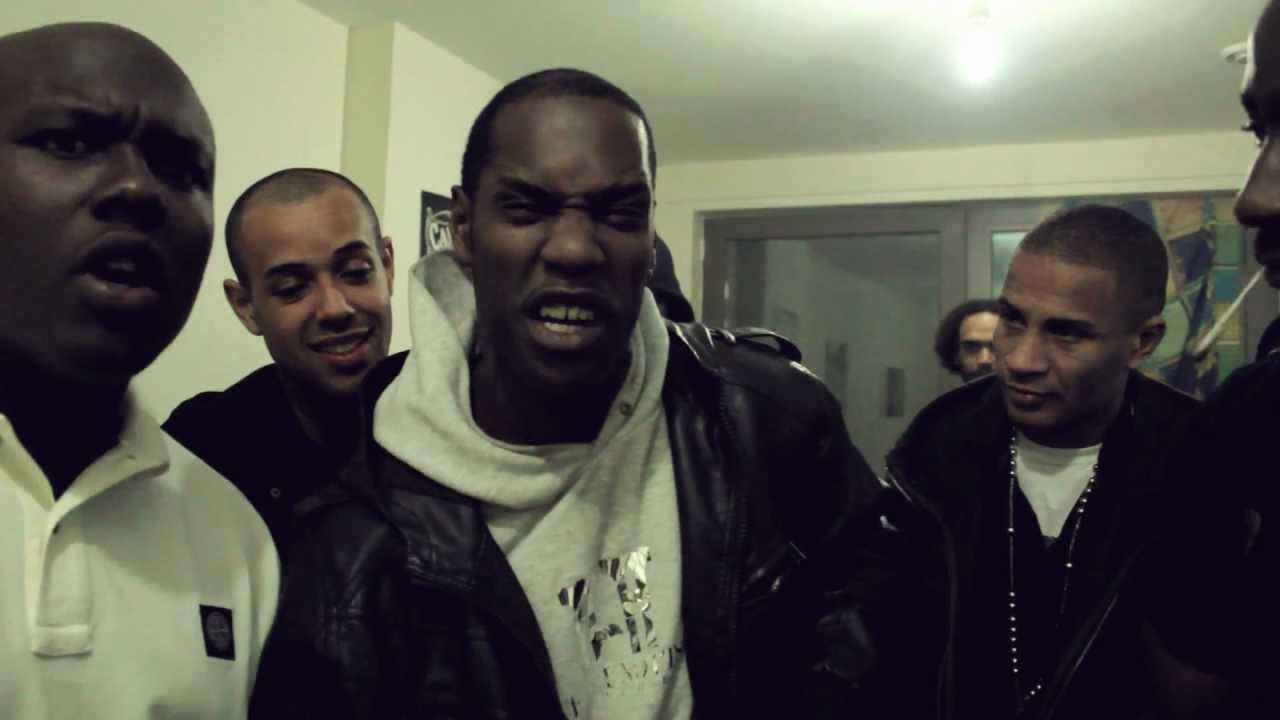 Wavey Sessions Ep1 - Lowkey, Landlords & Bakery (Freestyle). [@PhantomVisuals]