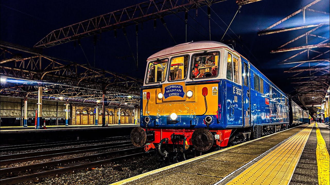 Trains at Crewe (including class 86, class 56, class 37 and tones)