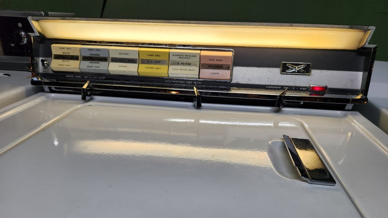 Full Cycle- 1959 Sears Lady Kenmore washing sheets