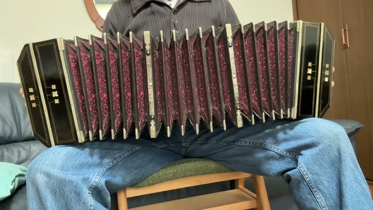 Matias Gobbo : 10 Estudios para Bandoneon ~ Estudio 5