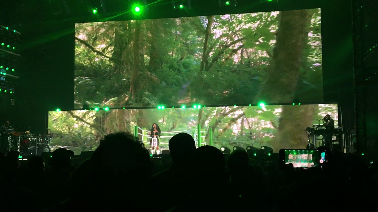 SZA- Garden @ Rogers Arena #TDEChampionshipTour